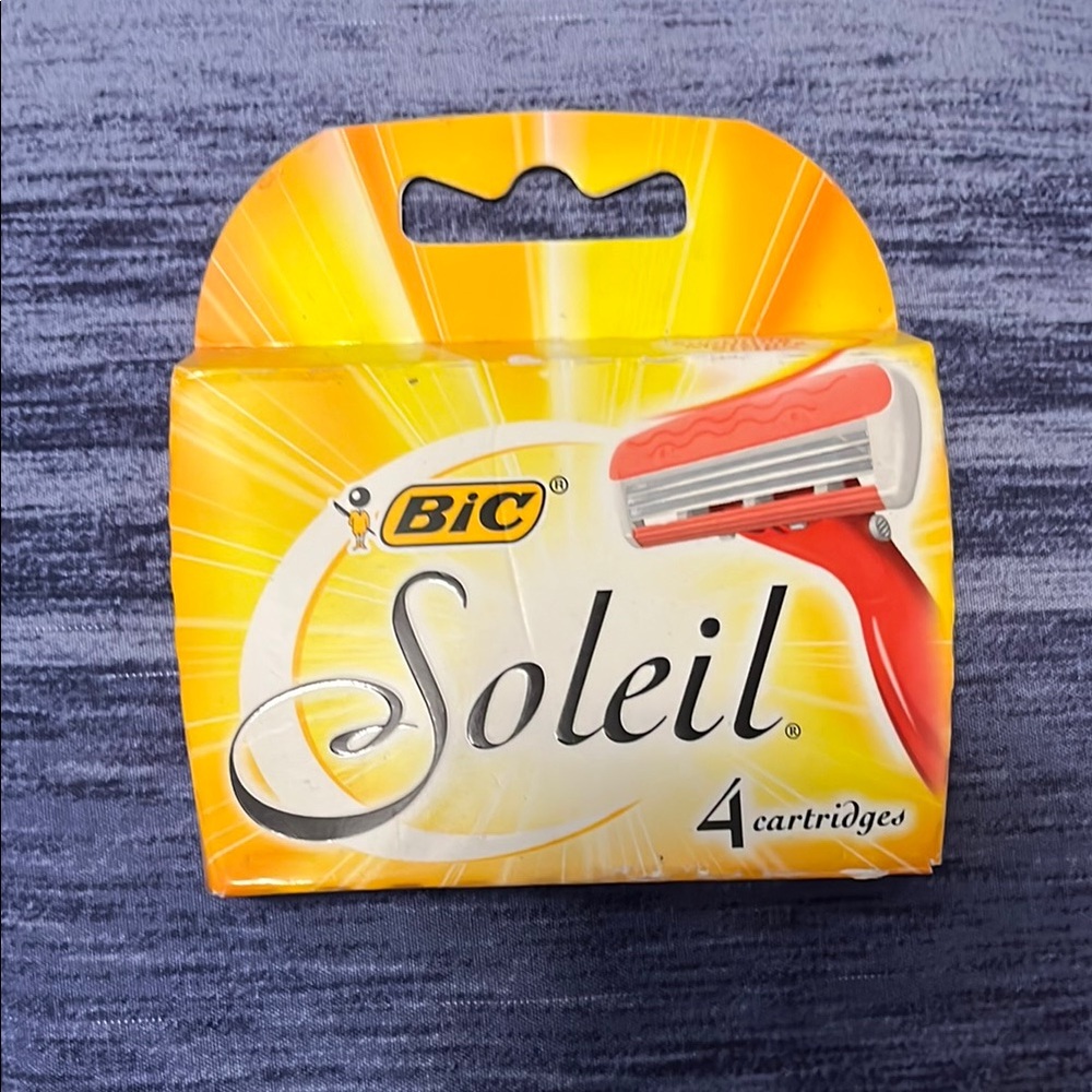 BIC Soleil Razor Cartridges 4 count